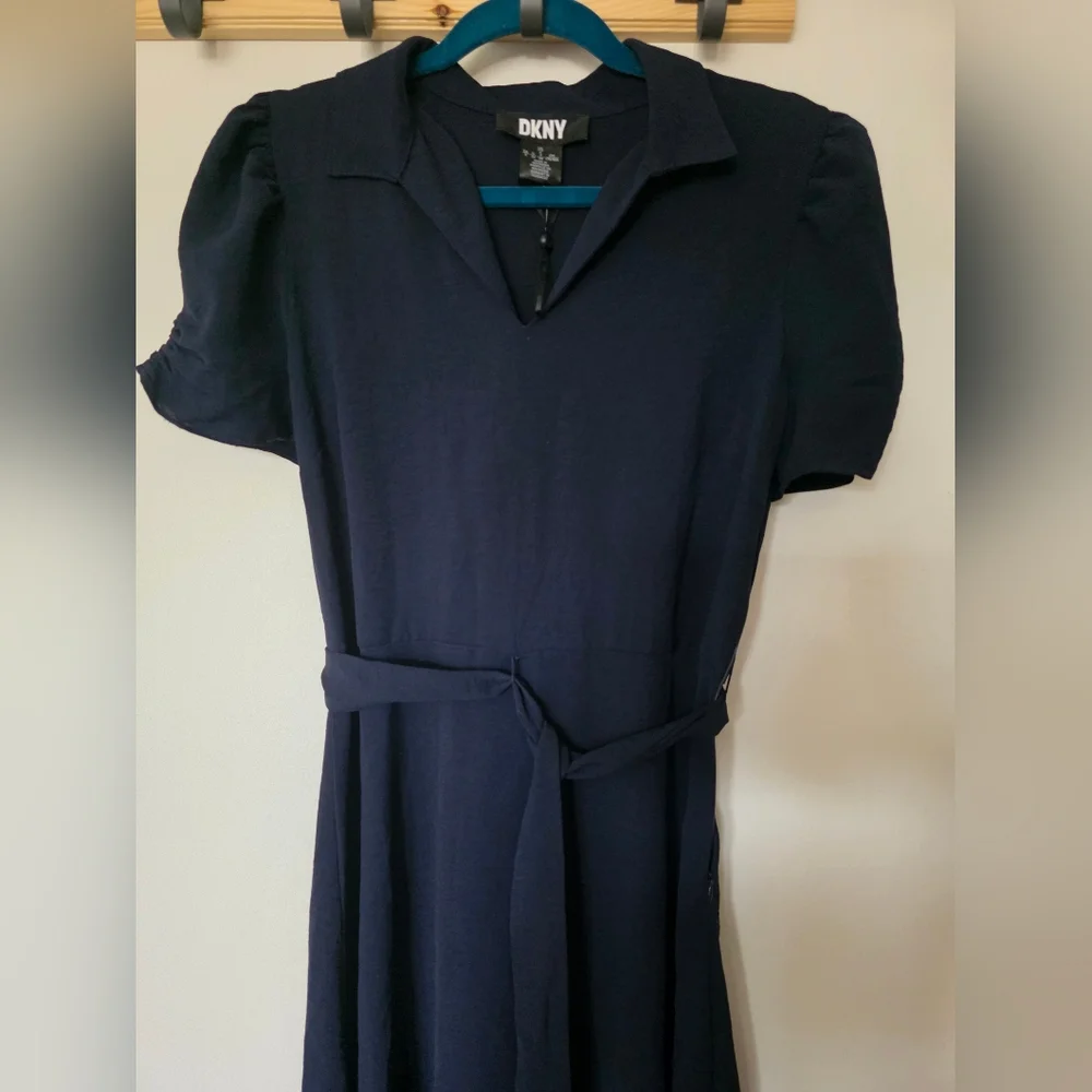 DKNY Elegant Navy Midi Dress with Tie‎